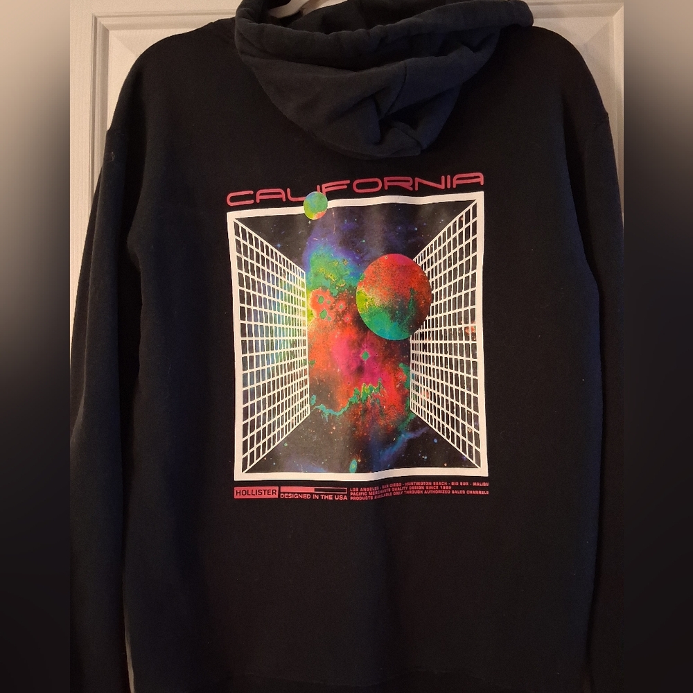 Hollister Hoodie Bright Trippy Detail On Back